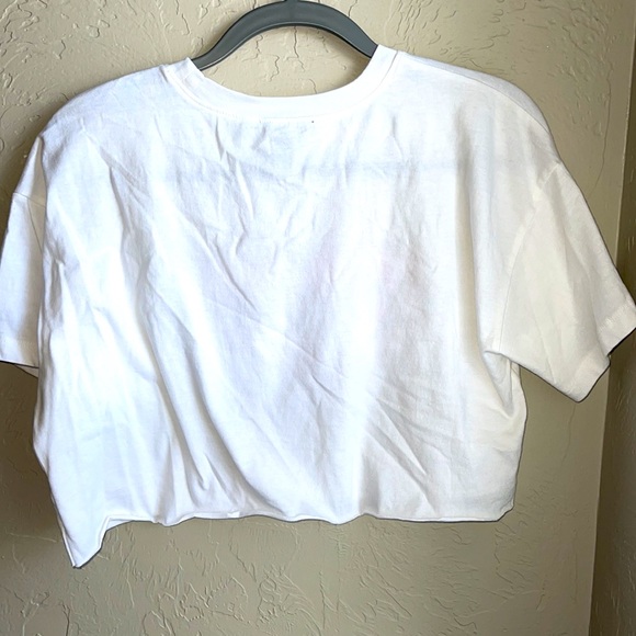 Angel Baby Cropped Tee - Picture 3 of 3